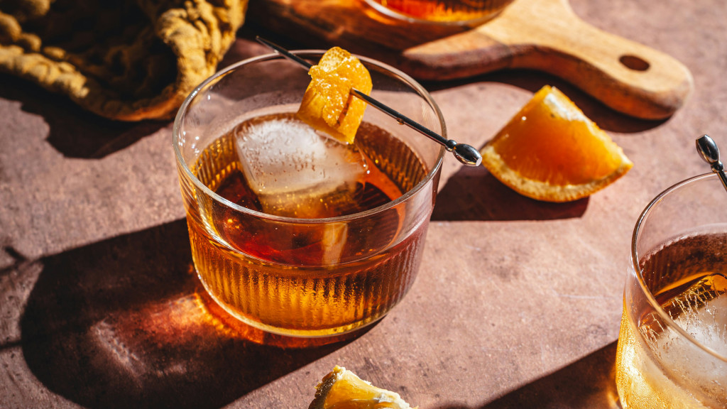 5 DIY Bourbon Substitute Recipes
